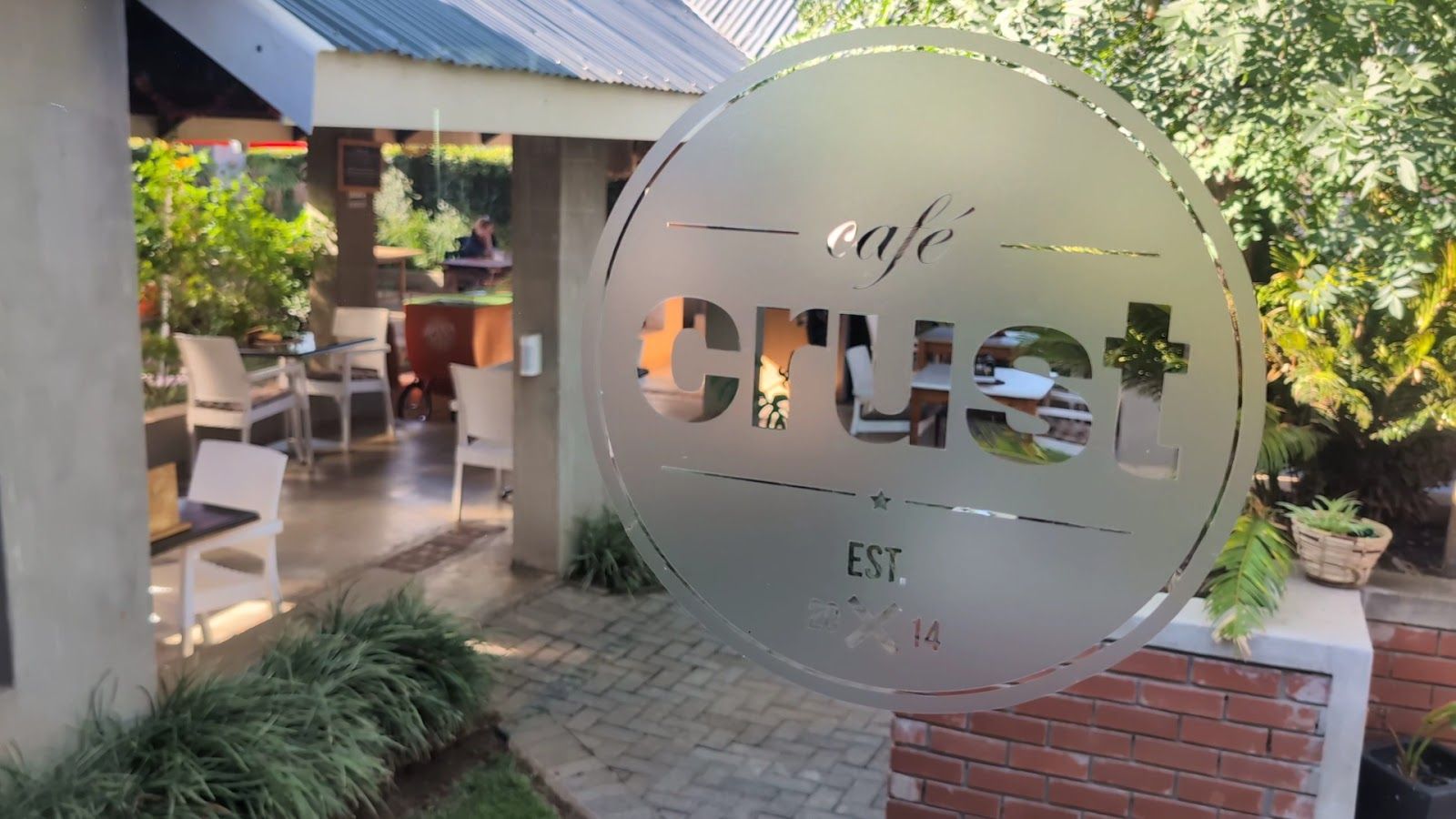 Welcome to Cafe Crust