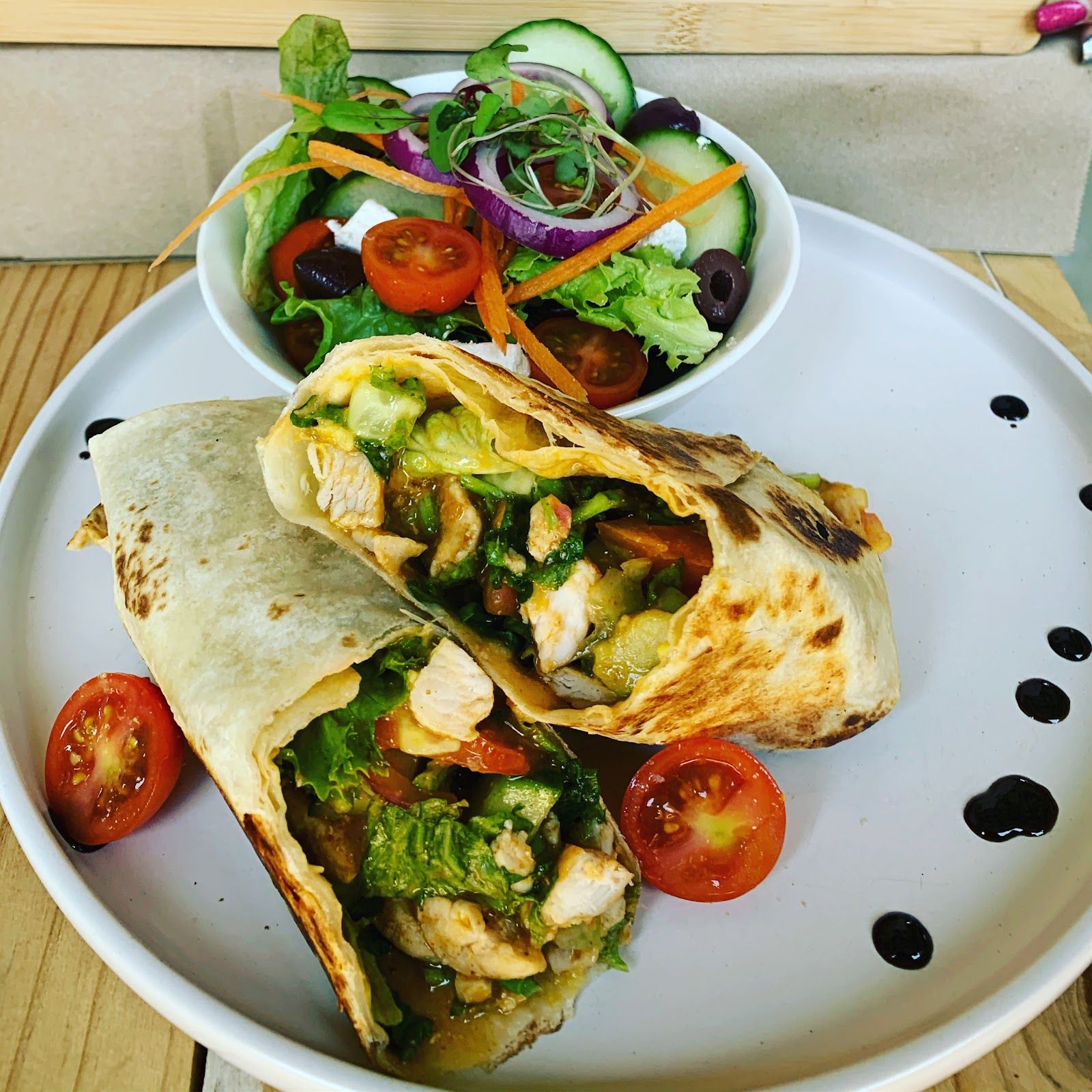 Wraps &amp; salads